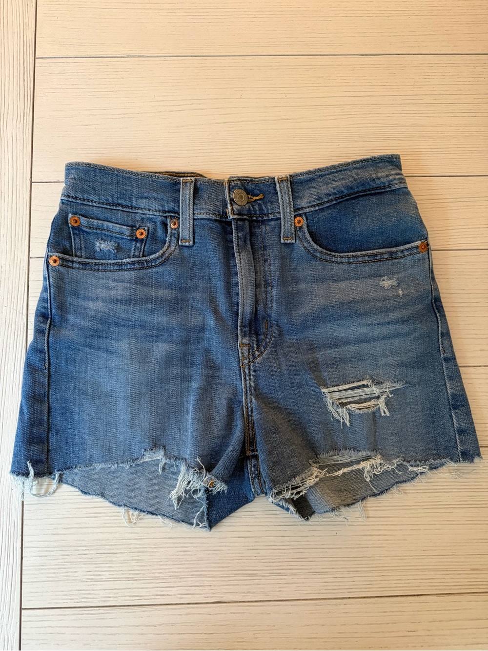 Levis high rise shorts